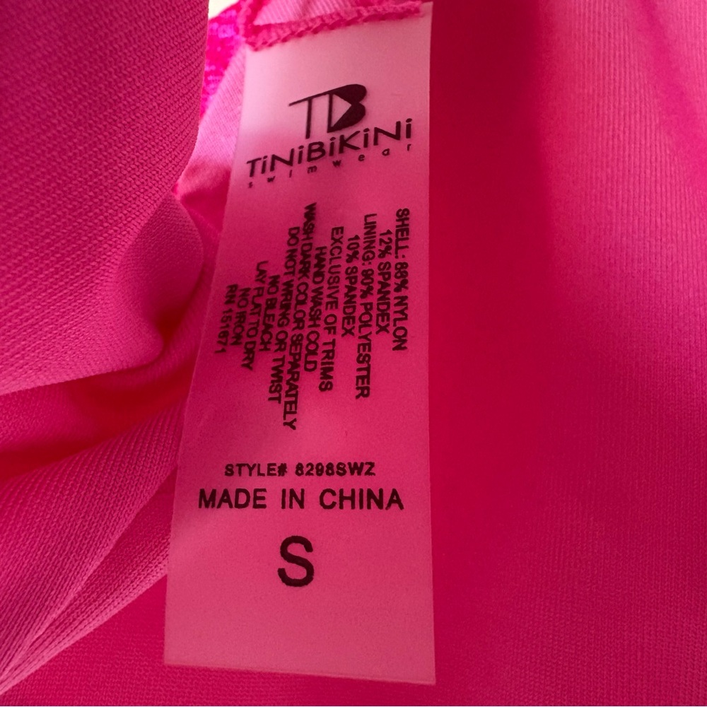 Make heads turn ! 4 pc dark neon TiniBikini Vibrant Pink Bikini + Cover Up Set s - Picture 4 of 16